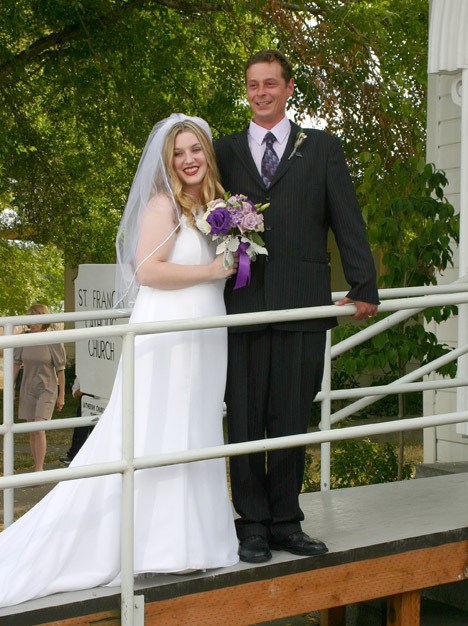 Elizabeth Erin Pratt and Jon Dylan Crosby ... married Sept. 4 at St. Francis Church.