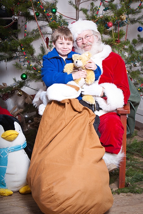 Noted photographer Mark Gardner will be on hand to take photos of children with Santa Claus on Saturday at the Grange.