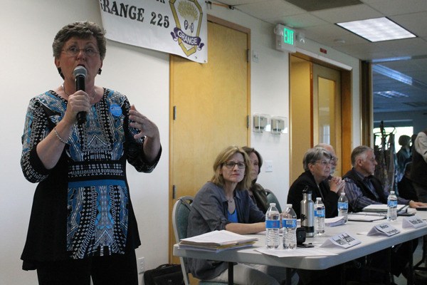 Candidate Jenny Ledford opened up the forum with a five minute candidate statement.