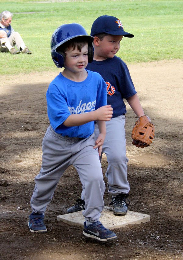 T-ball teams Astros and Dodgers had their first game last weekend