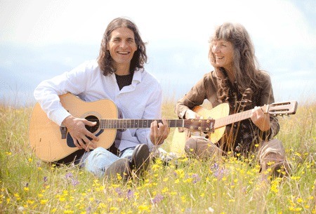 Mother and son duo of Gretchen Gubelman and Beau Borrero are the featured act