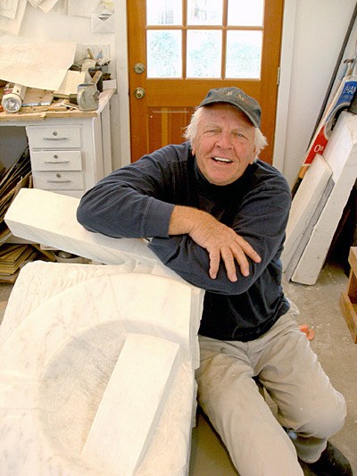 Stewart Luckman ... recovering from injuries sustained in sculpture accident.