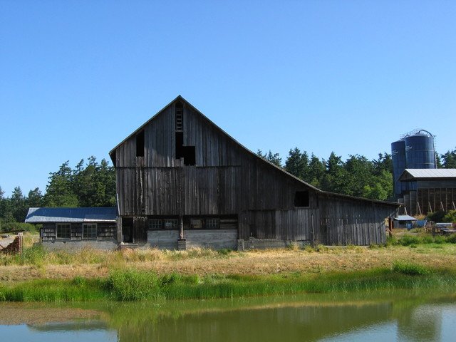 Library’s SHELTER series concludes: Historic Barns of the San Juan Islands