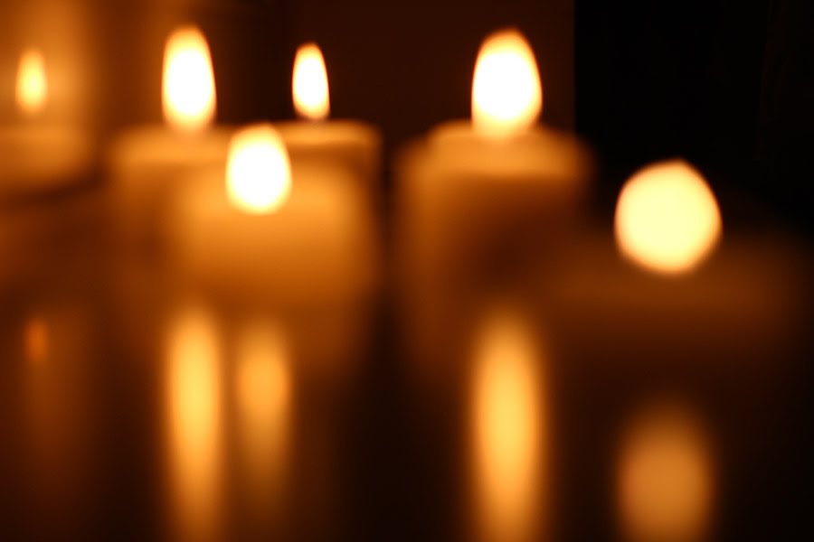 Annual worldwide candle lighting