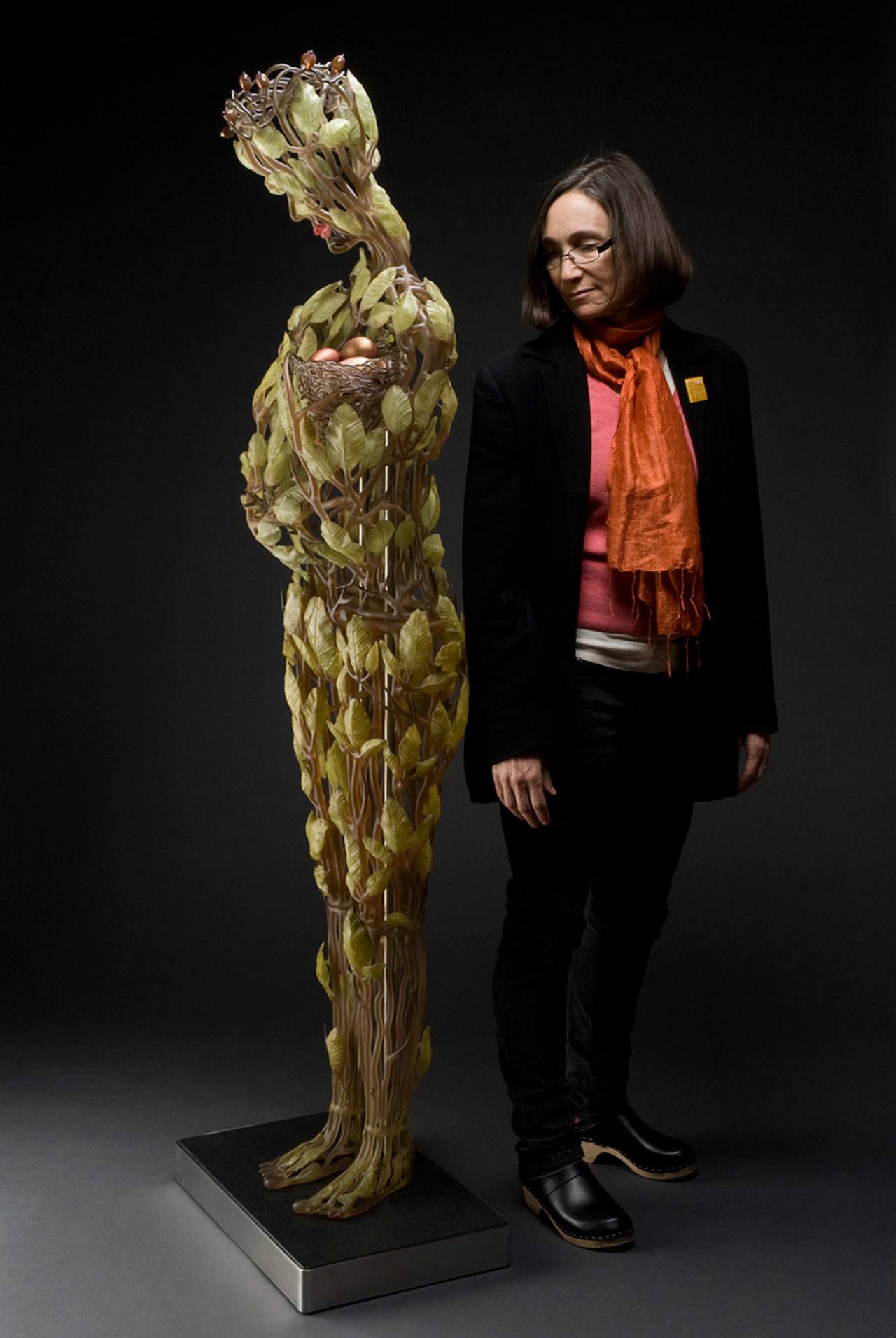 Contributed photo/Lynn Thompson                                Lopez artist Janis Miltenberger, photoed above, recommended art consultant Claudia Bach to teach the workshop.