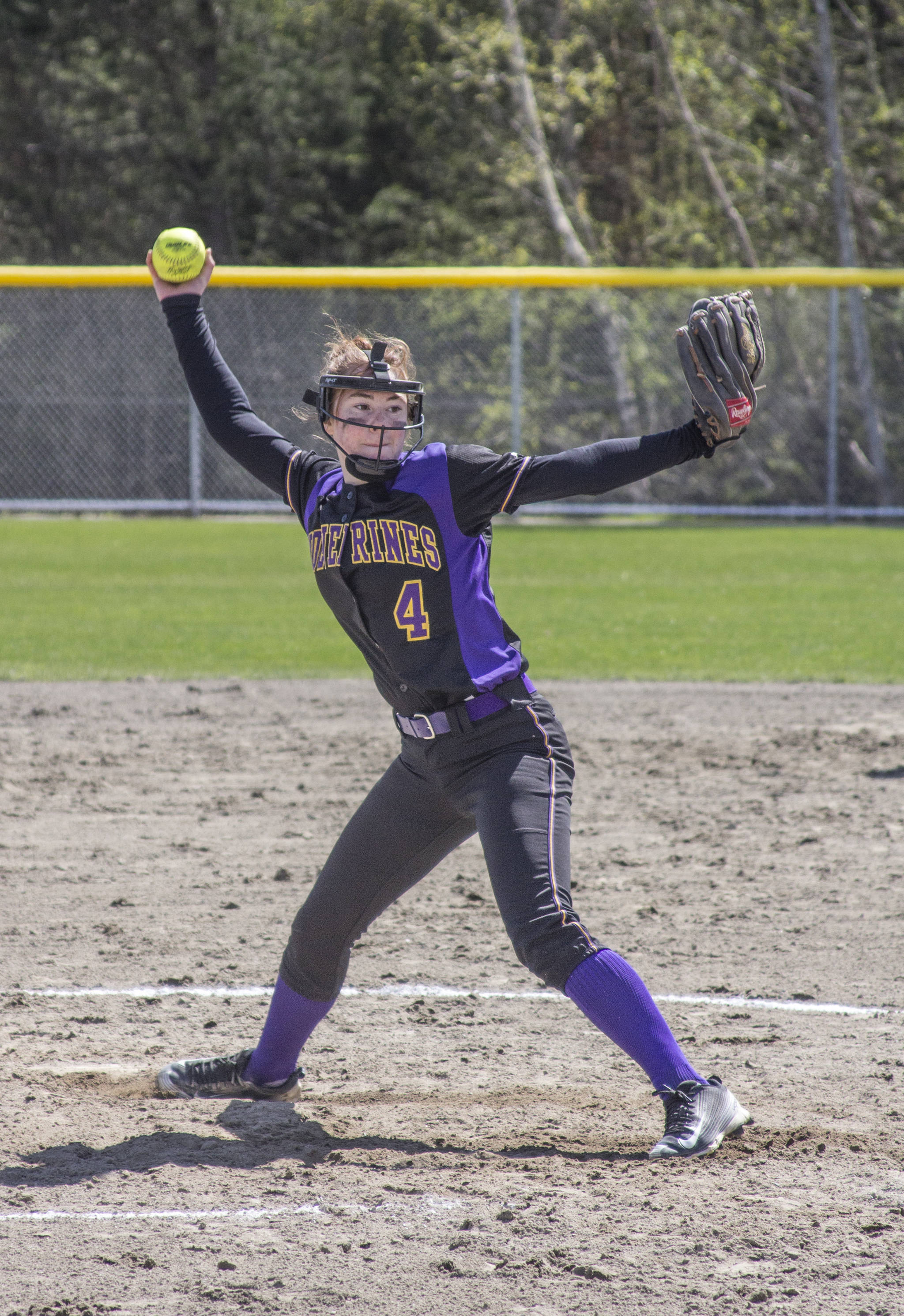 Wolverine girls fastpitch, 2-0 in league play