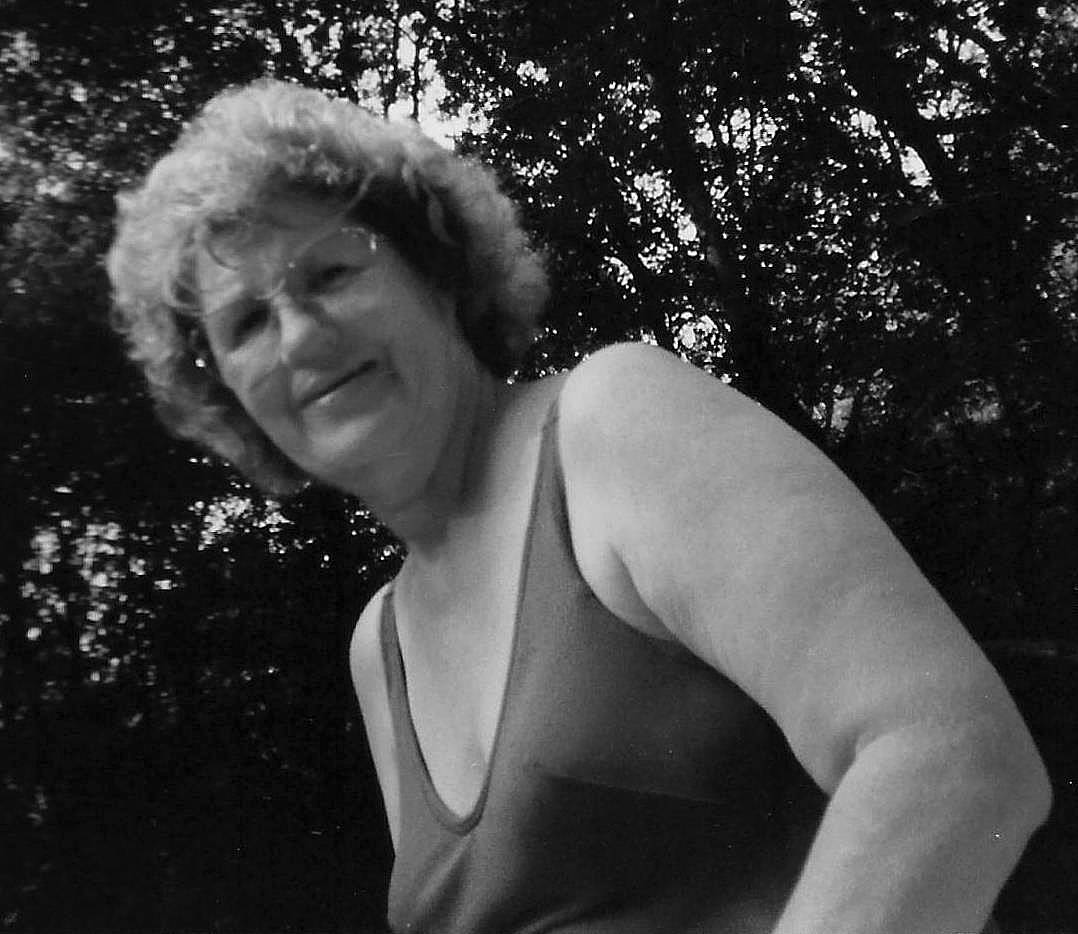 Carolyn Joyce (McGahuey) Clough | 1934-2017
