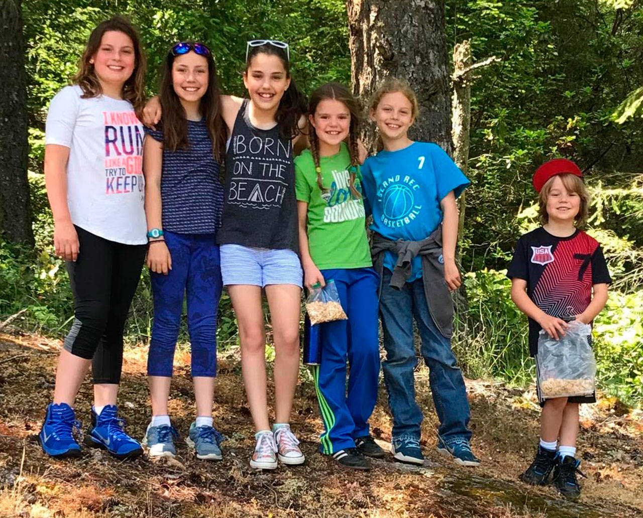 Contributed photo/Theresa Simendinger                                The group leaders, from right to left, were Giana Moalli, Grace Eltinge, Maggie Zehner, Ava Martin, Katie Ryan, and Milo Martin.