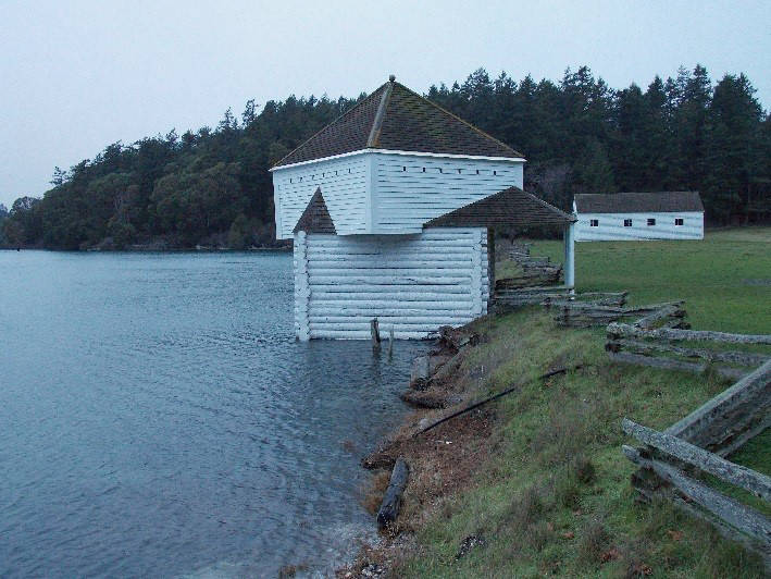 Photograph king tides for Friends of the San Juans