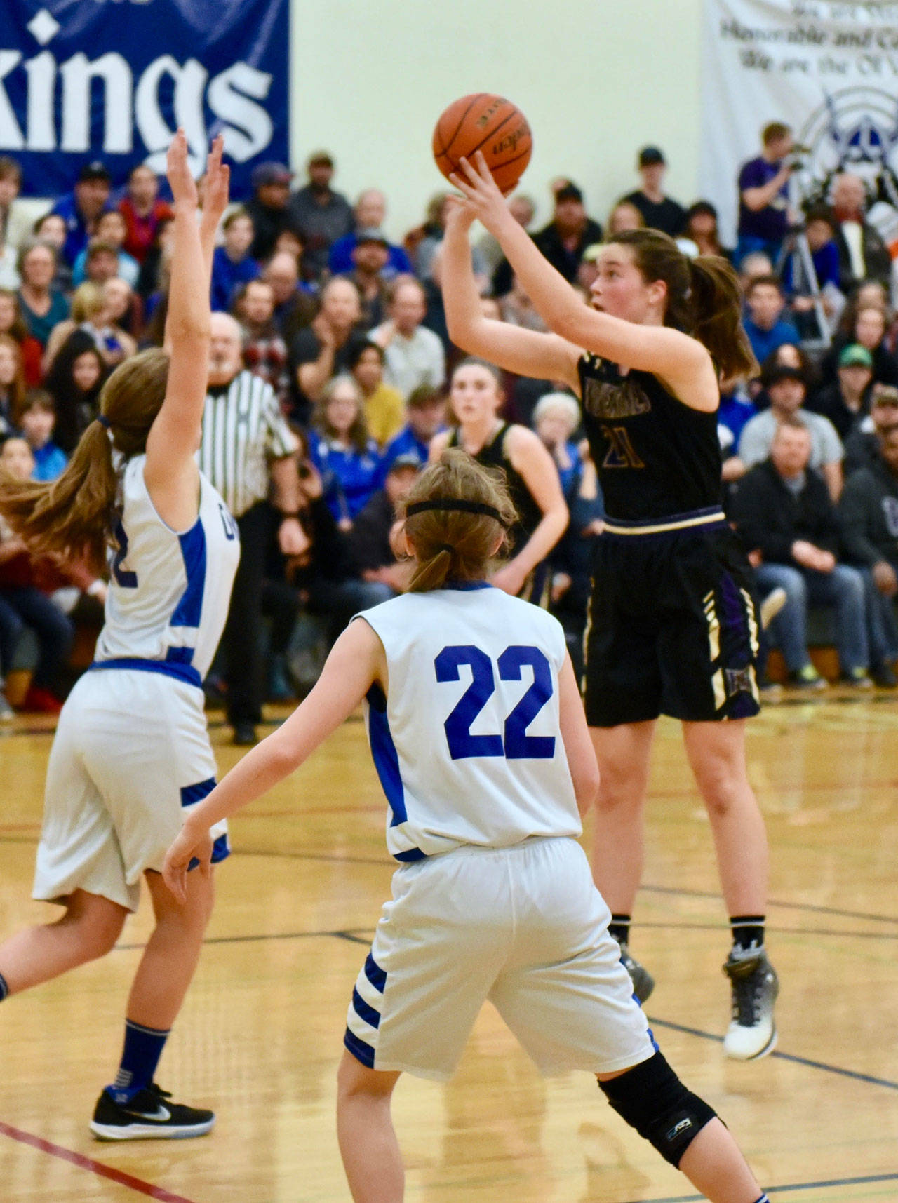 Contributed photo/John Stimpson                                Bailee Lambright continues to add points with her 6-foot jump shot.
