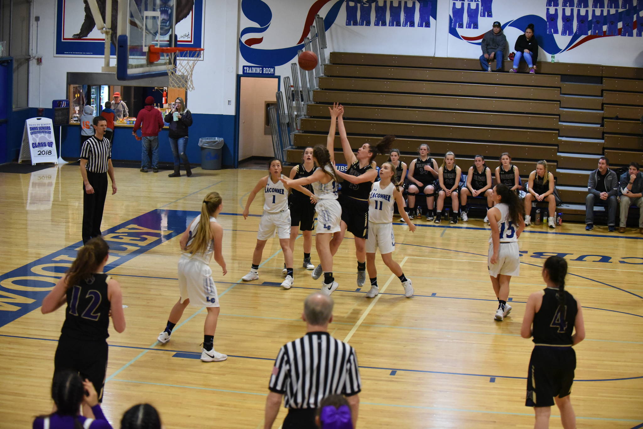 Contributed photo/John Stimpson                                Kiana Woods puts up a jump shot.