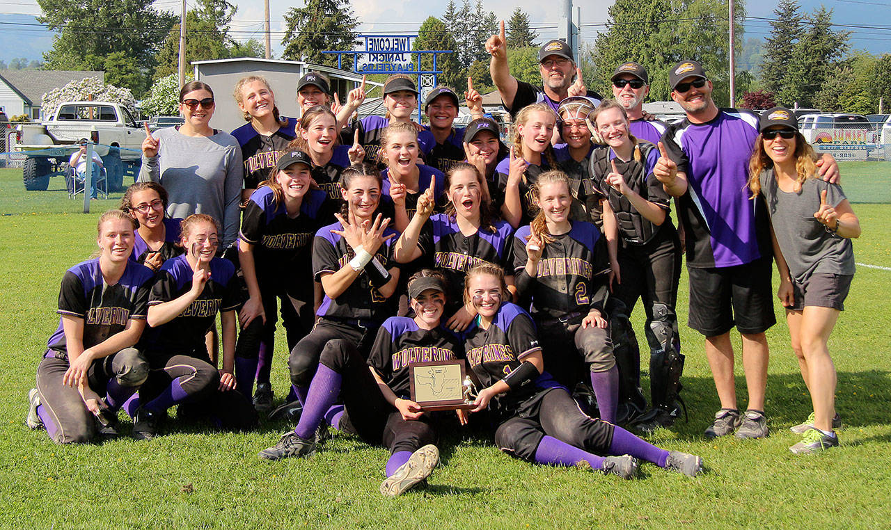 Staff photo/Colleen Armstrong                                Contributed photo.                                From left to right, back row: Mandy Pong, Raylee Miniken, Molly Tangney, Marcella Kirkland, Soma Andrews, coaches Brian Lambright, Bob Pauls, Kirk Holt and Shannon Miniken                                Second row: Rachel Starr, Fallon Taylor, Siri Lindstum, Liz Cruz, Darch Ayers, Bristol Halvorson, Jacqui Olsen                                Third row: Jayna Ott, Olivia Brown, Grace Pauls, Ava Hoffman, Bailee Lambright and Thea Seitz                                Front: Savannah Hoffman and Mili Holt