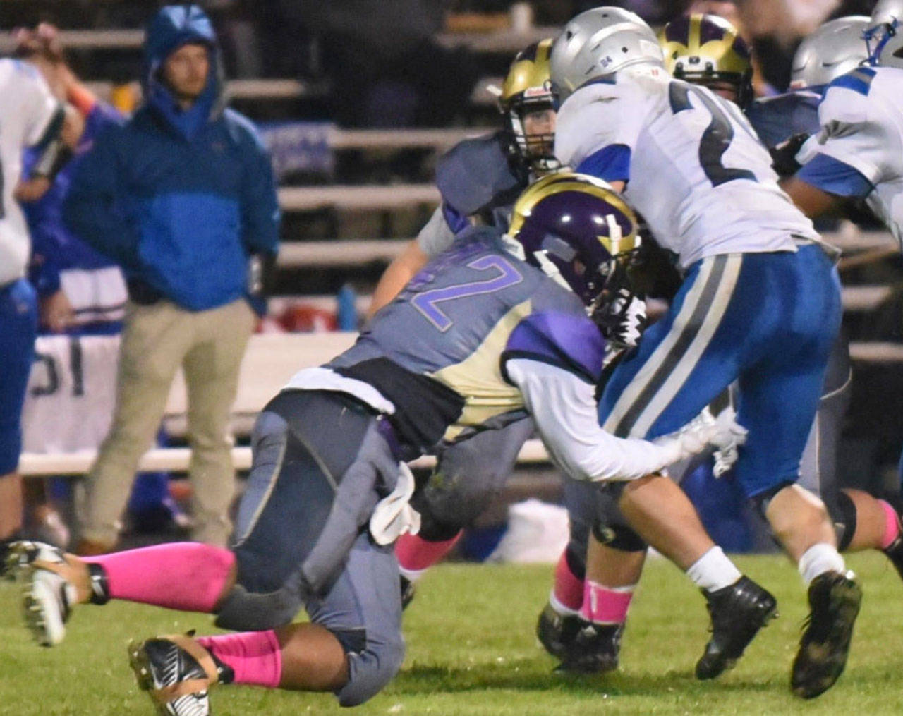 Contributed photo/John Stimpson                                Matro Blackmon stops the Braves runner in his tracks at the Oct. 12 game.