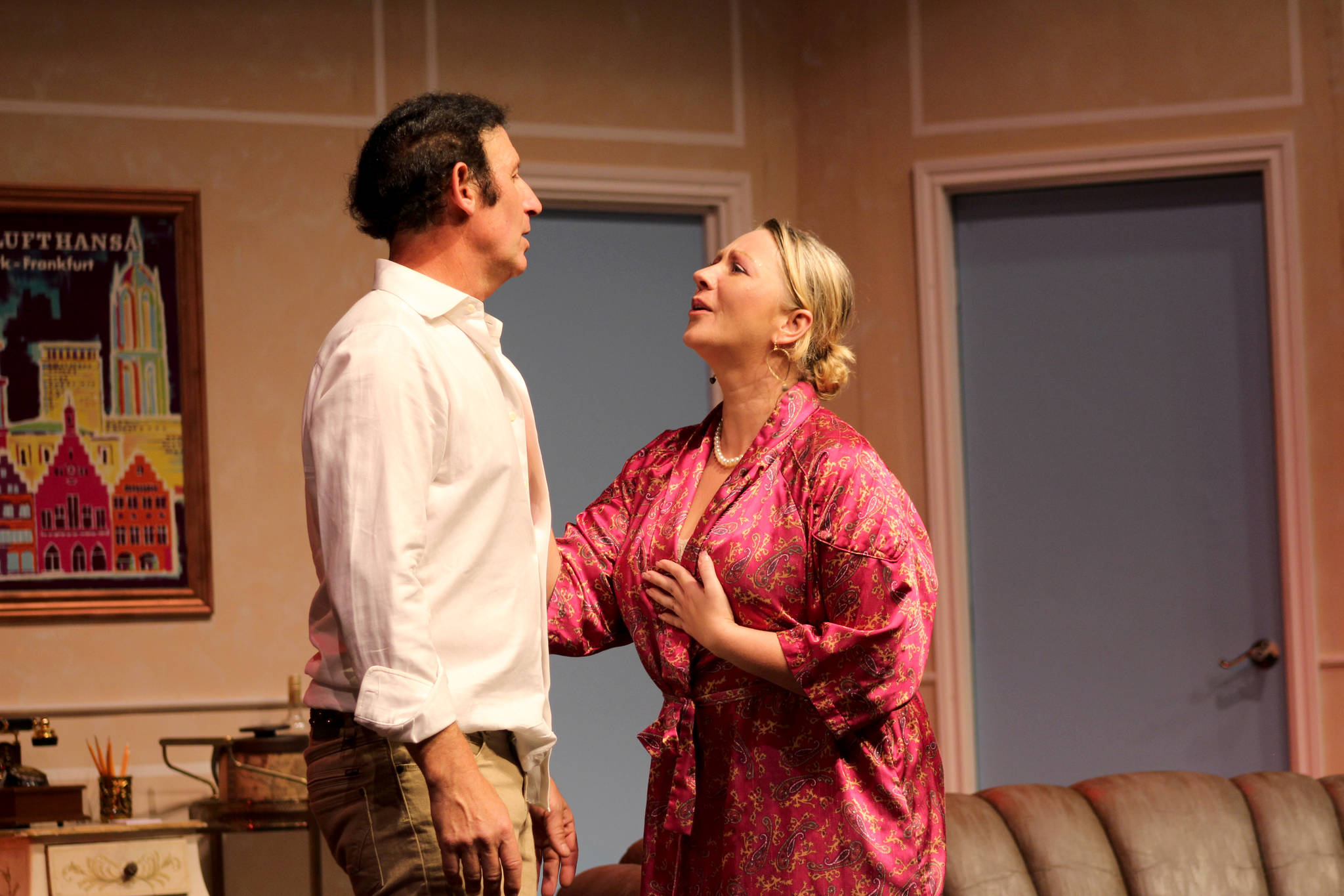 Laughter and romance in “Boeing Boeing”