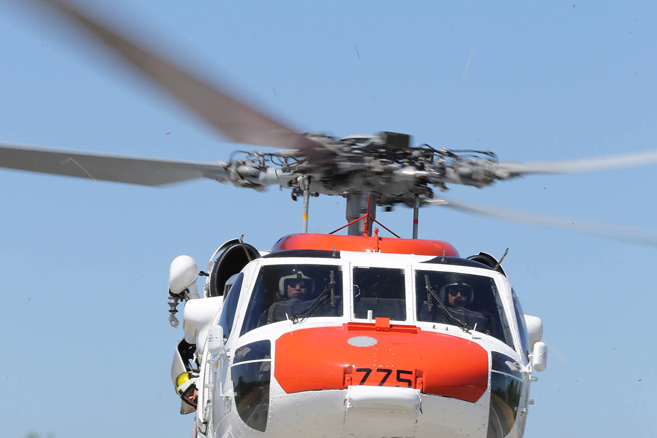 NAS Whidbey SAR Conducts medevac From Orcas