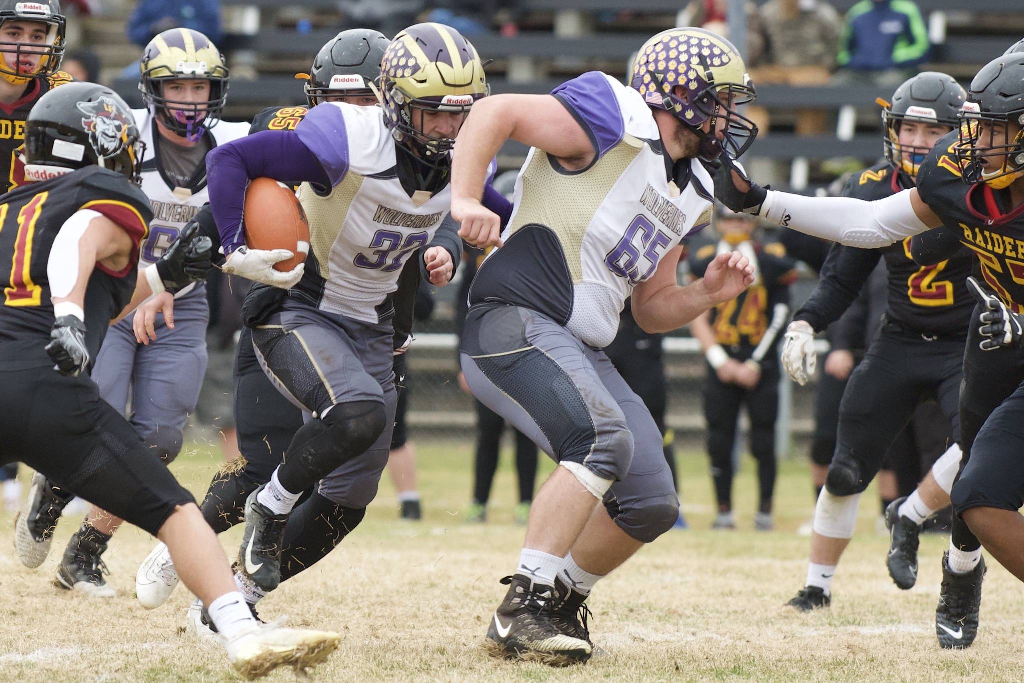 #65 Ty Vague clears the path for #32 Kaden Ritchie. (John Stimpson/Contributed photo.)