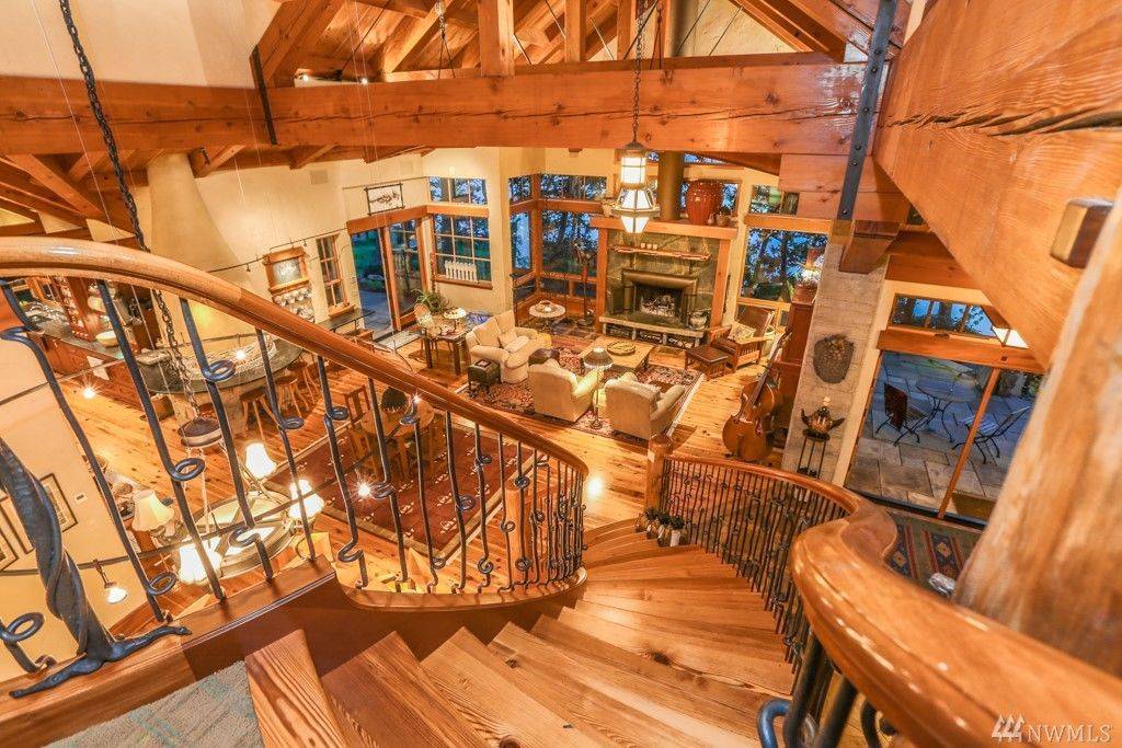 Photo courtesy Windermere Real Estate/Orcas Island/Wally Gudgell
An image of the property from 2018.