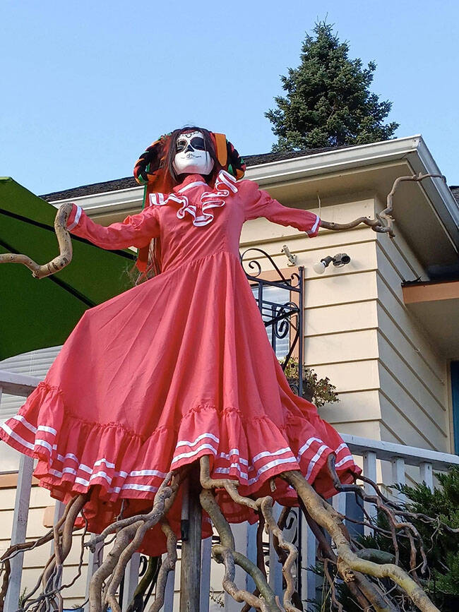 Photo courtesy of Winter Rose Seibert. 
Scarecrow in front of Tina's place.