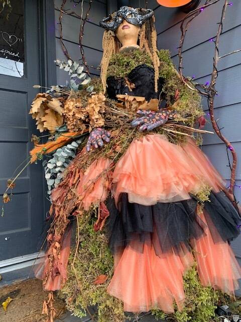 The Scarecrow Contest winners are… | The Journal of the San Juan Islands