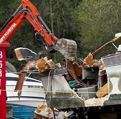 <p>Heather Spaulding / Staff photo</p>
                                <p>Boat deconstruction in process</p>