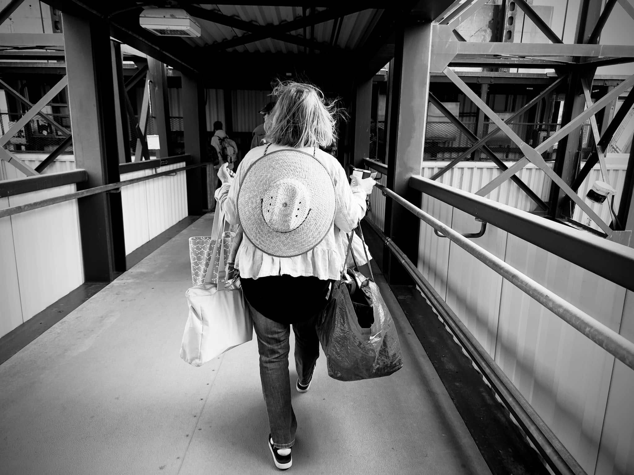 Darrell Kirk photo.
Foot passengers board the ferry.