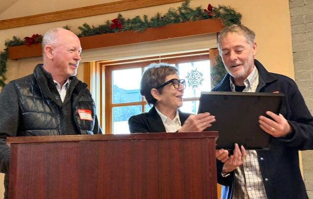 <p>Heather Spaulding/staff photo.</p>
                                <p>At left: Steve Buck and Becky Day present Brent Snow with the Sam Buck Community Service Award.</p>