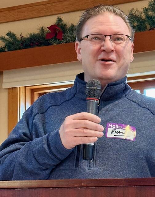 Heather Spaulding/staff photo.
Town of Friday Harbor Mayor Evan Perrollaz talks to Chamber members.