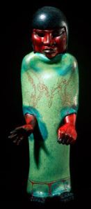 Sculptor William Morris creates glass pieces