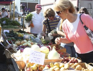 The San Juan Island Farmer's Market at its new location at Brickworks.