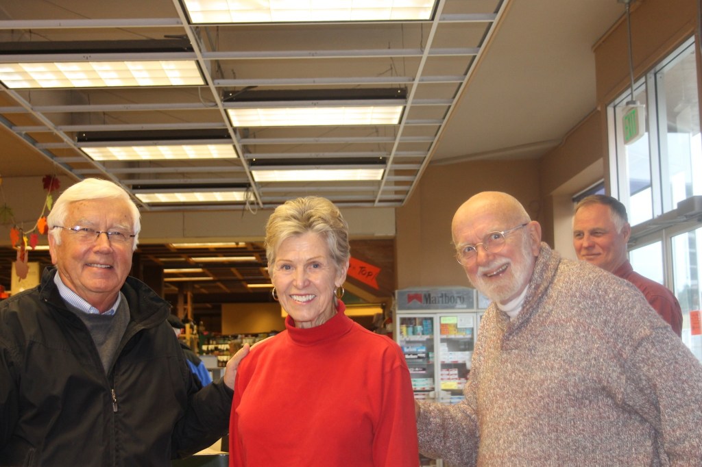 Shopping spree winners donate to food bank