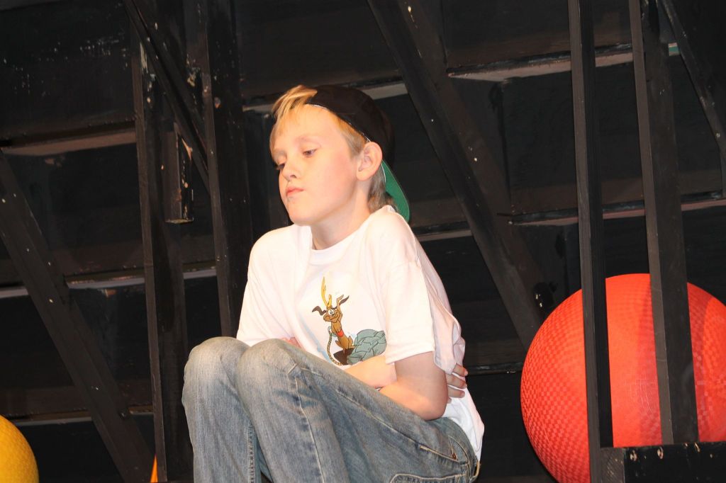 Students show off their broadway talents in “The Grunch”