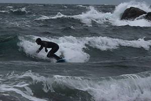Photo of the Day | Surfing at Eagle Cove