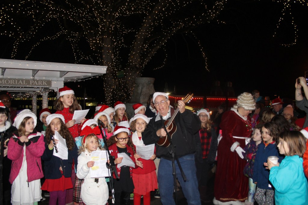 Tree lighting marks start of holiday season