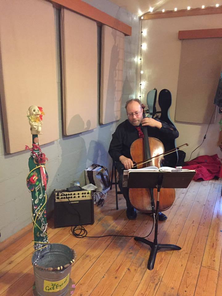 Contributed photo/Ferah Uri                                A live musician plays at Brickworks Old-Fashioned Christmas Market.