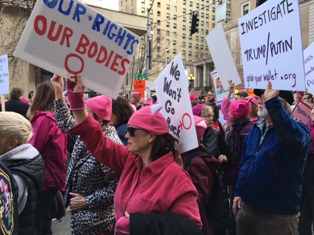 Islanders go to Seattle to join march