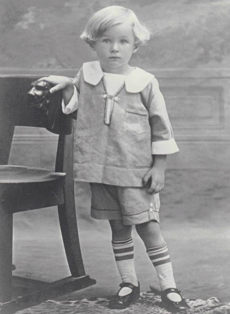 Contributed by Rae Kozloff. Kozloff as a child.