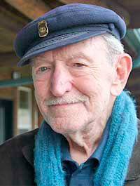 Former Journal employee, Schonberger, helps create Island Artisans scholarship