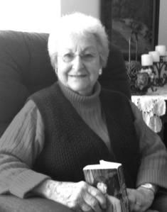 Nedra Thomas | 1921-2017