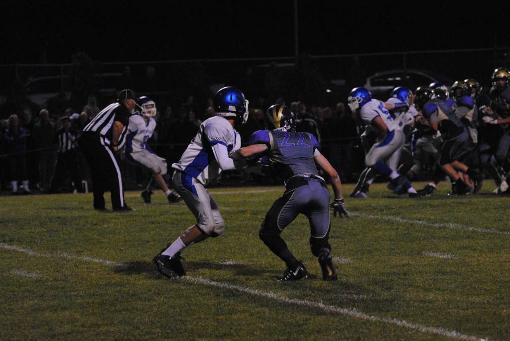 Wolverines face South Whidbey Falcons | Football