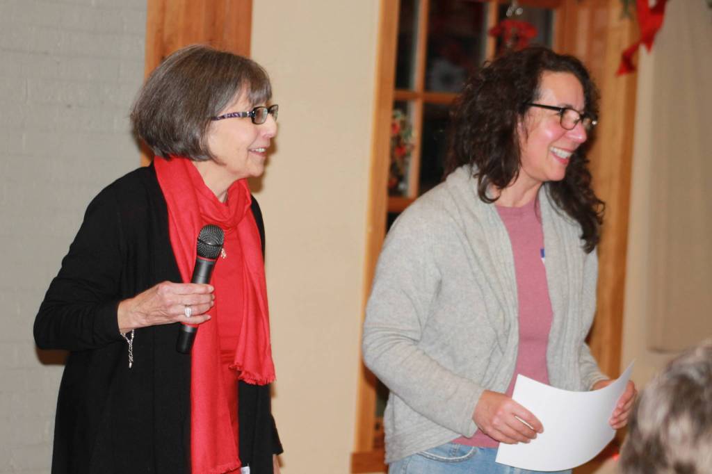 Islanders honored at chamber of commerce annual meeting