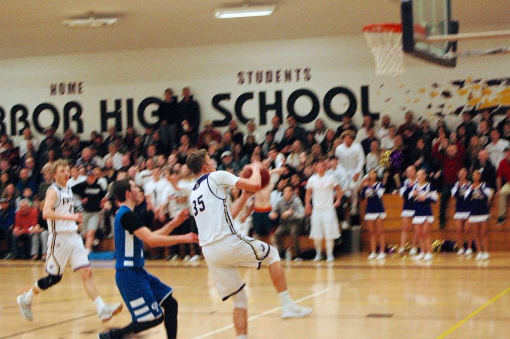 Contributed photo/John Stimpson                                Marshall Clark on his way to another slam dunk.