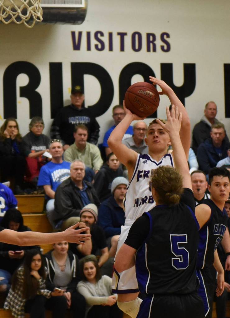 Contributed photo/John Stimpson                                Jaden Jones goes up for a shot.