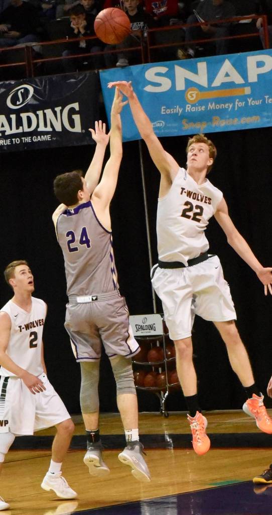 <em><strong>Contributed photo/ John Stimpson</strong> </em>                                <em>Kyle Mapstead fires off a jumper</em>
