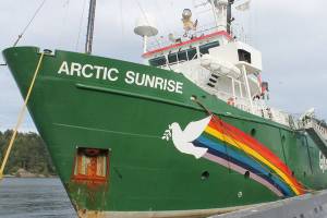Volunteers against Kinder Morgan Trans Mountain Pipeline honored on Greenpeace vessel in Friday Harbor