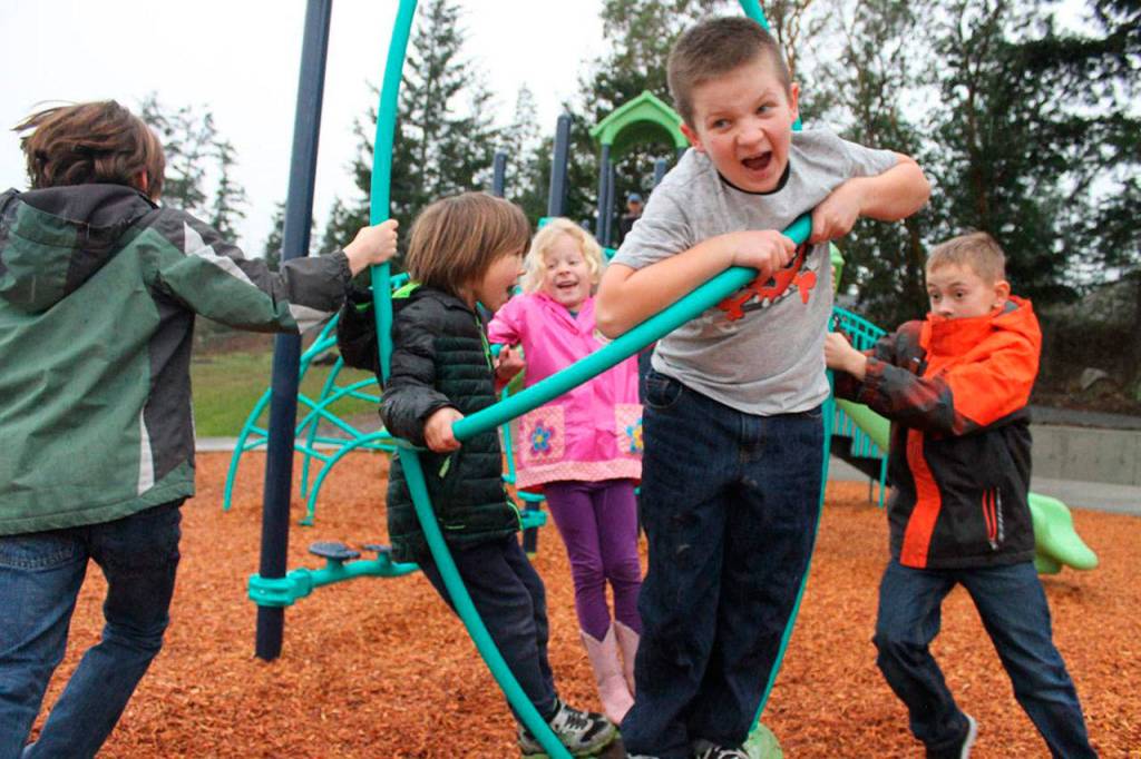 Island Rec calls for noise lift at Linde Fields for cheerleading routines, senior ceremonies