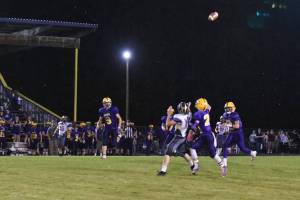 Wolverines football takes on Pirates tonight in Burien