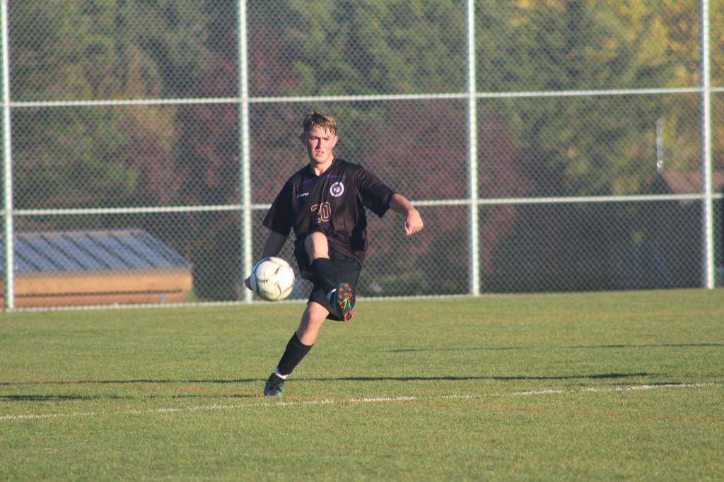 Friday Harbor boys soccer place second in league | Update