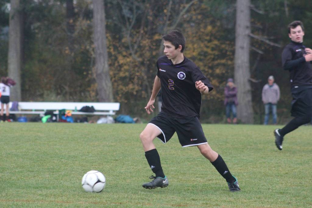 Staff photo/Heather Spaulding                                Vikings face Lopez Lobos.