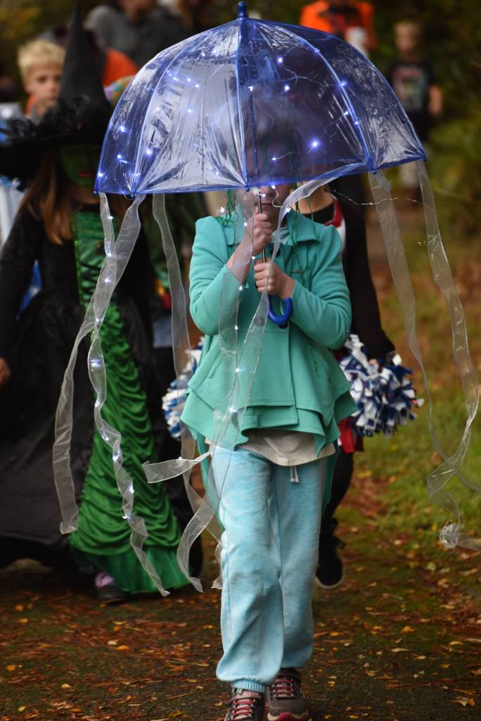 Staff photo/Tate Thomson                                Students and staff on parade.