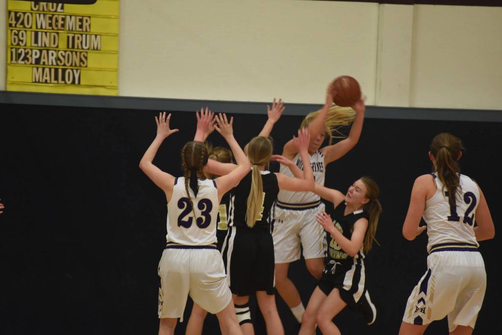 Friday Harbor boys, girls basketball host Tip Off tournament